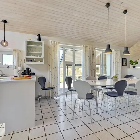 Holiday home Faina - 100m From The Sea In Funen By Interhome